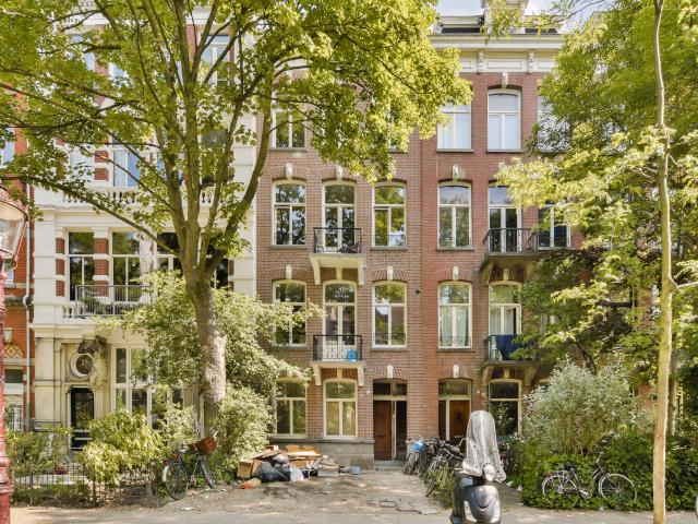 appartement in Amsterdam, Henri Polaklaan