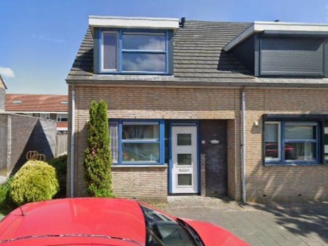 appartement in Dinteloord, Weverijstraat
