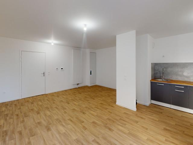 Appartement Ivry sur Seine 3 pièces 69m2 avec loggia non meublé