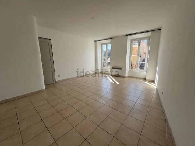 Appartement, Jouques