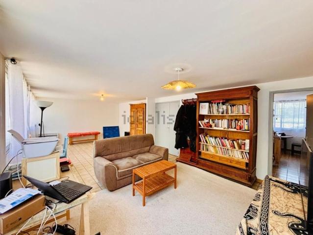 Appartement, Joyeuse