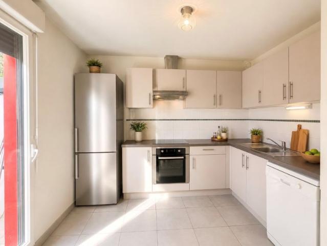 Appartement Juvignac 3 pièce s 61 m2+ Terrasse de 27m²+place de parking