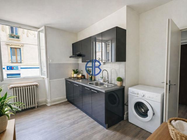 Appartement La Tour Du Pin 2 pièce s 49.75 m2