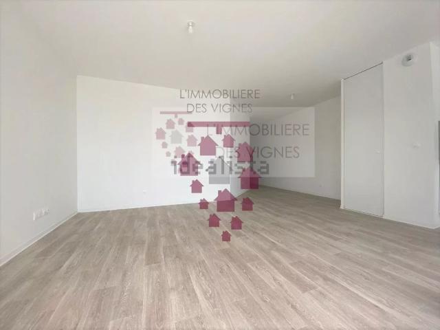 Appartement, La Brède