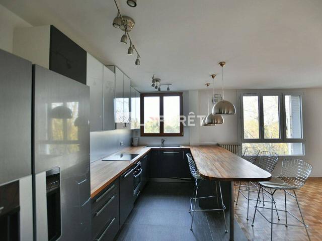 Appartement La Celle Saint Cloud 3 pièce s 67 m2