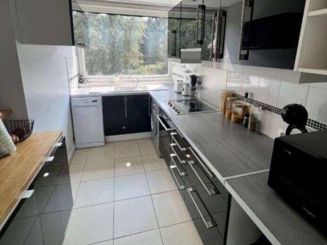 Appartement La Celle Saint Cloud 3 pièce s 72 m2