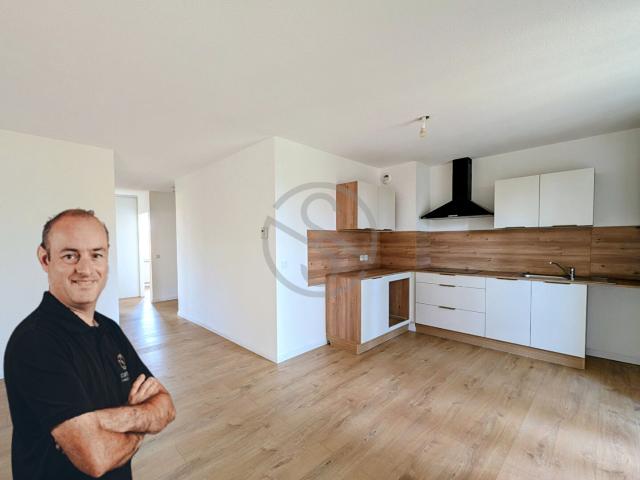 Appartement La Cote Saint Andre 4 pièces de 75 m2