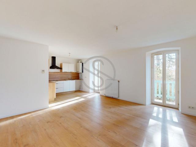 Appartement La Cote Saint Andre 4 pièces de 75 m2