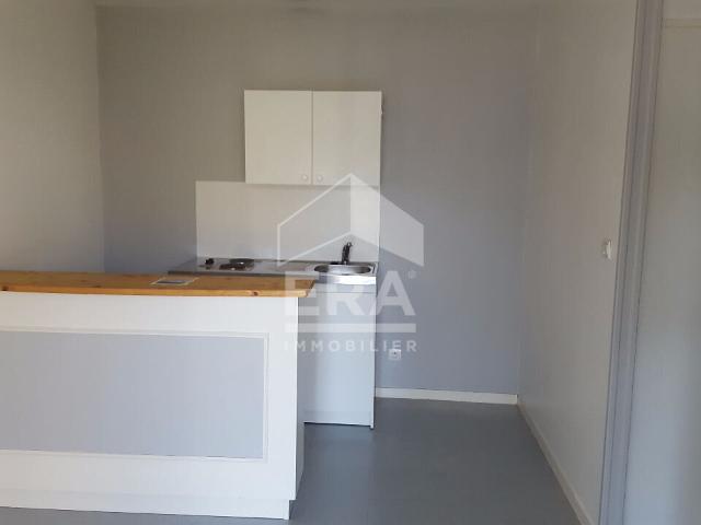 Appartement La Couronne 1 pièce s 24 m2