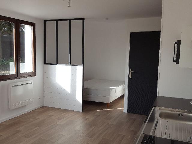 Appartement La Couronne 1 pièce s 27 m2