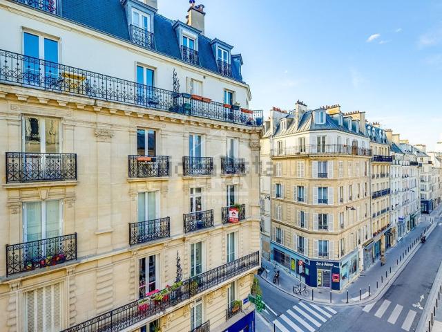 Appartement, La Fourche Guy Môquet, Paris