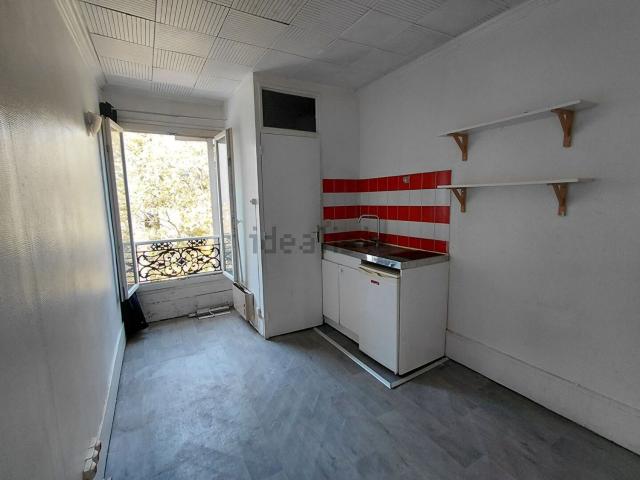Appartement, La Fourche Guy Môquet, Paris