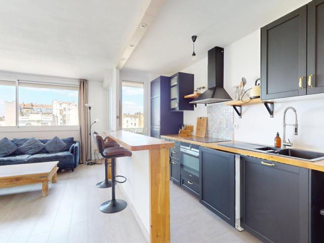 Appartement – La Garenne Colombes – Loyer: 1050€ 2p 35.1m2