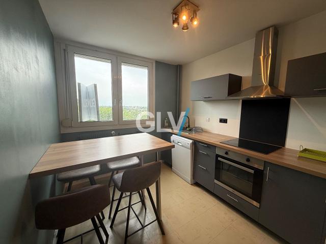 Appartement La Madeleine 3 pièce s 67.98 m2 avec Parking