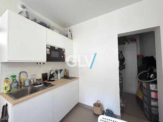 Appartement La Madeleine 1 pièce s 28.38 m2