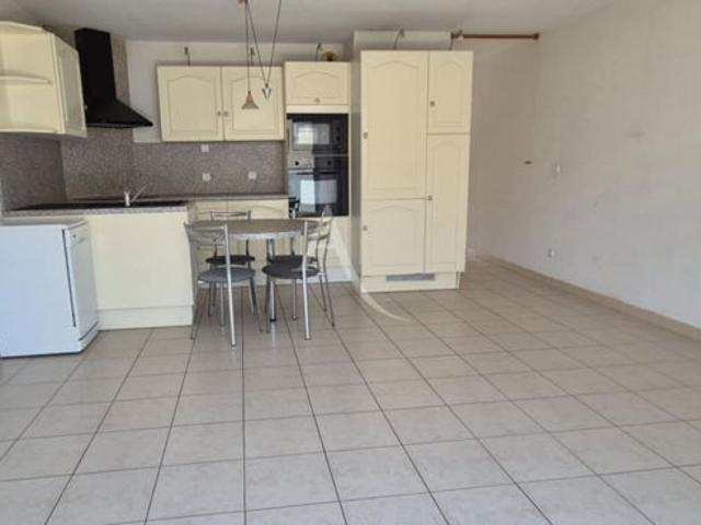 Appartement La Peyrade 2 pièce s 43.50 m2 et deux places de parking