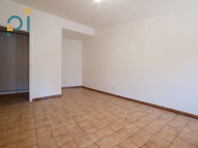 Appartement Lambesc 3 pièce s 71 m2