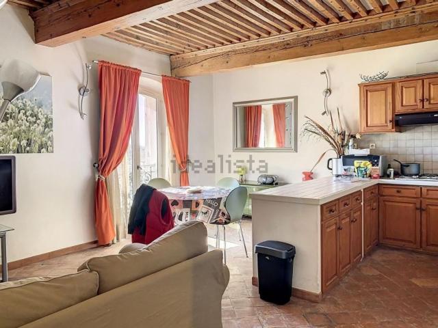 Appartement, Lambesc