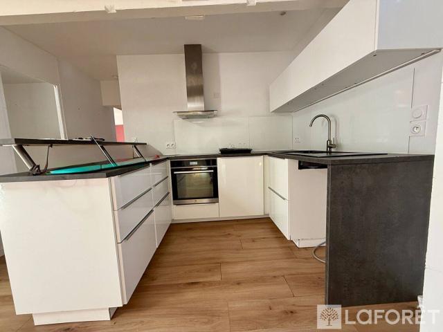Appartement Langon 85.35 m2, 2 chambres + bureau + terrasse