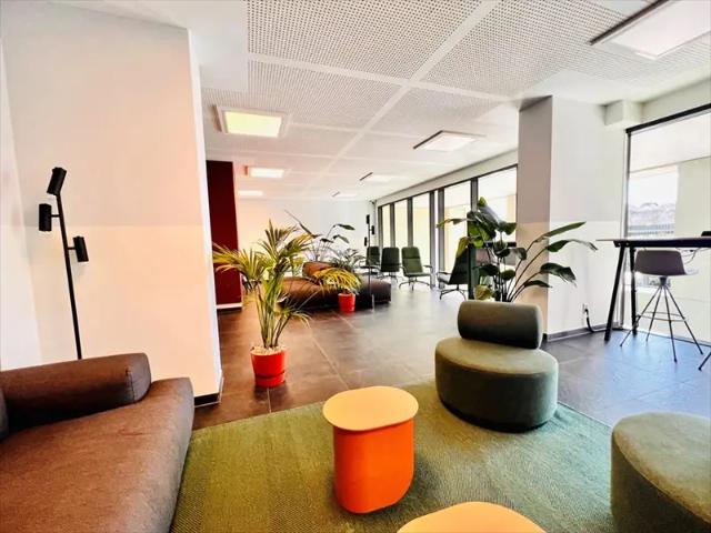 Appartement Laakweg, La Haye À louer
