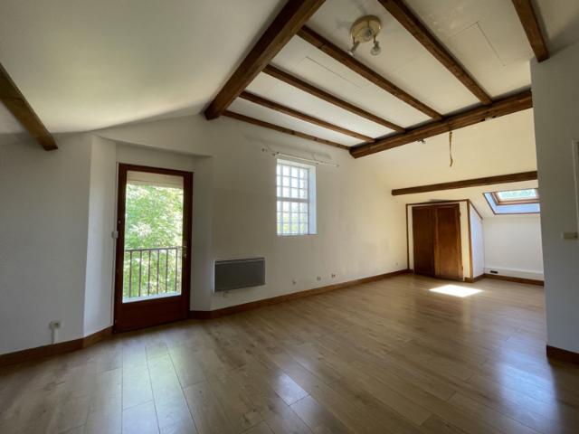 Appartement à moins de 10 minutes de Méru 3 pièce s 81 m