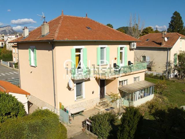 Appartement, Laragne Montéglin