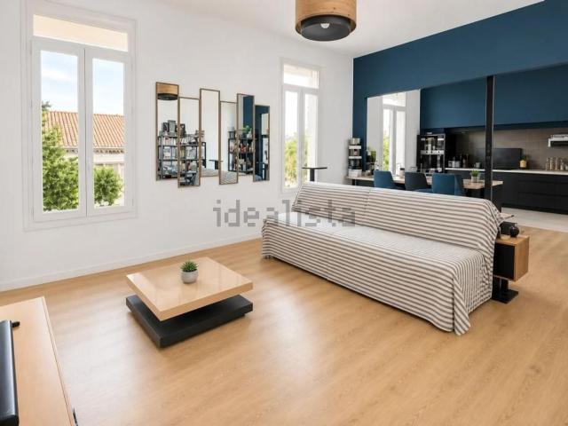 Appartement, Laurens