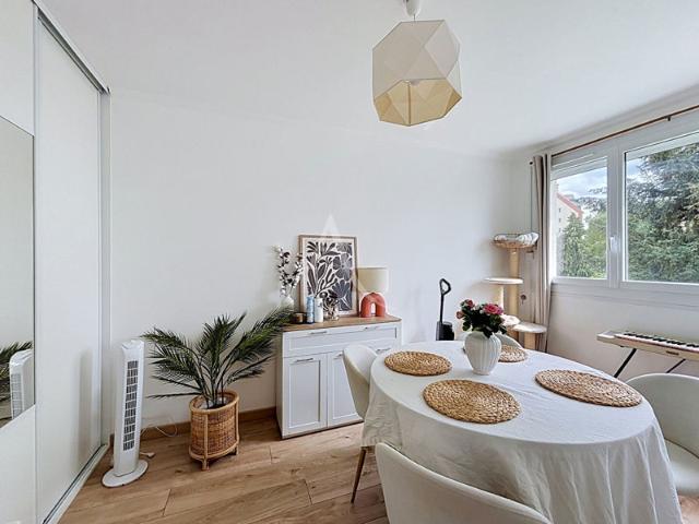 Appartement Laval 4 pièce s 76.30 m2