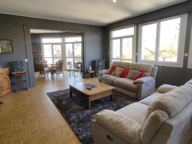 Appartement, Laval