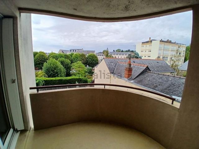 Appartement, Laval