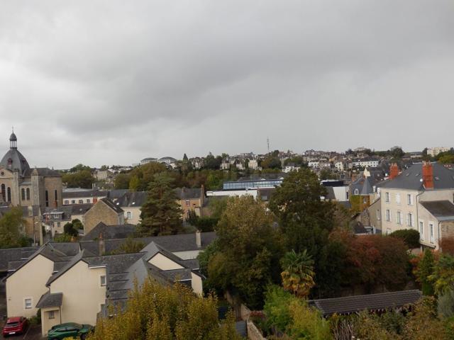 Appartement, Laval