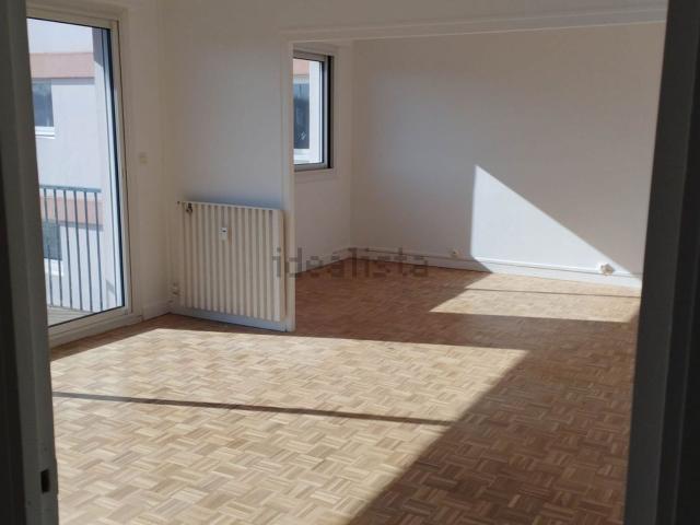 Appartement, Laval