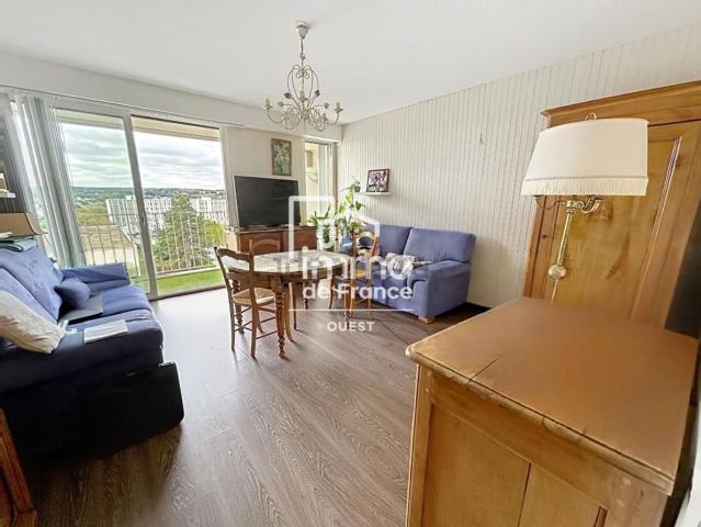 Appartement, Laval