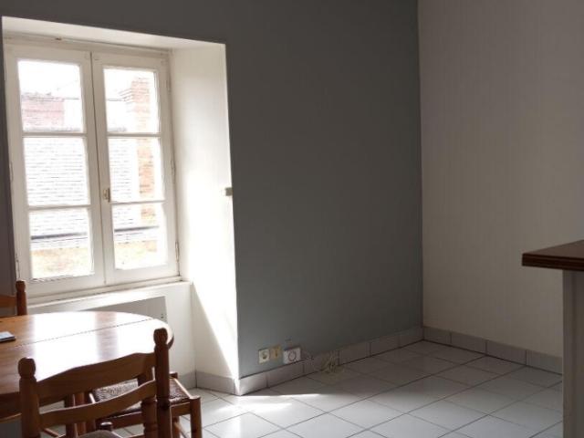 APPARTEMENT LAVAL 1 pièce s 19.26 m2