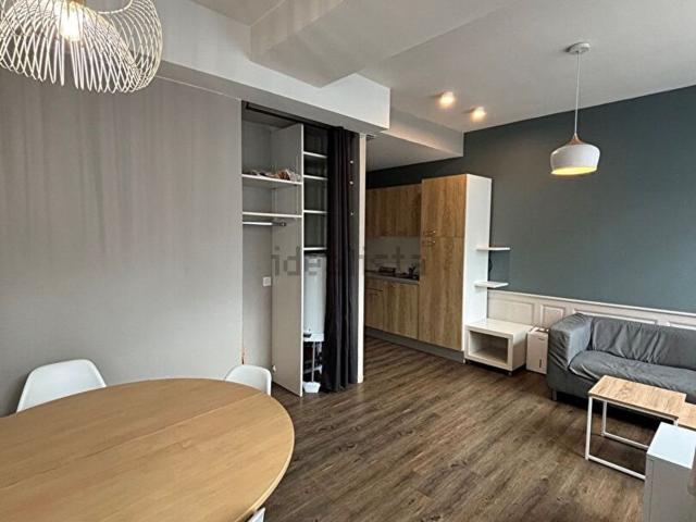 Appartement, Laval