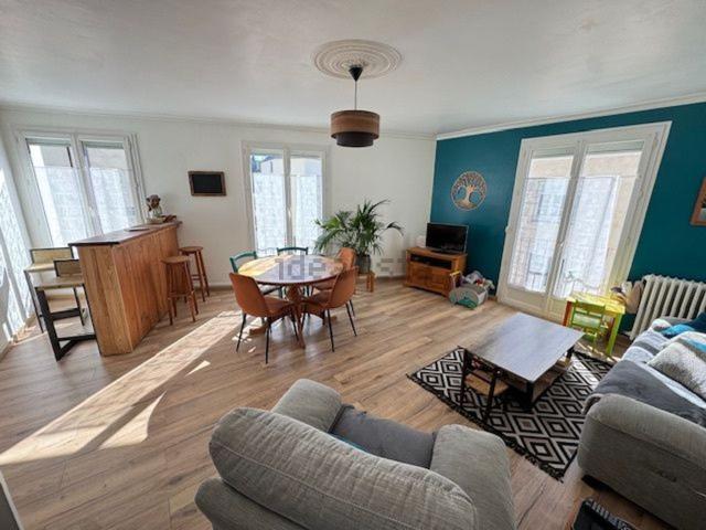 Appartement, Laval