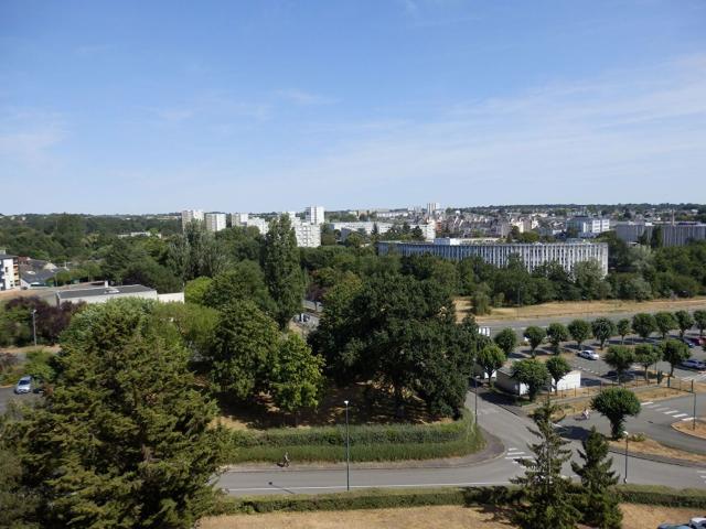 Appartement, Laval