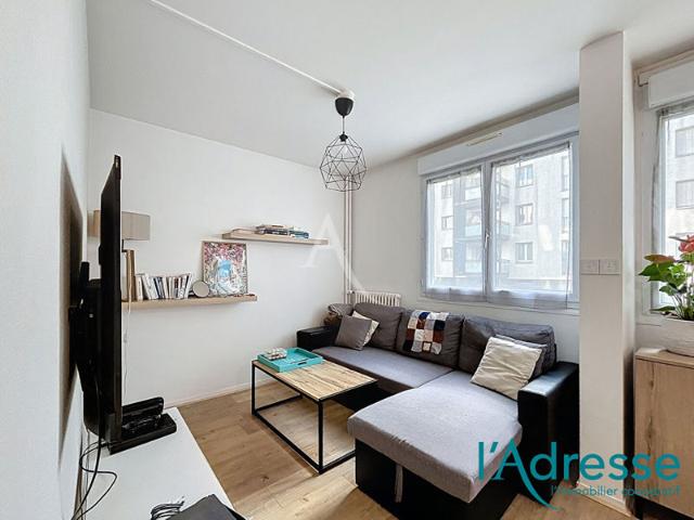 Appartement Laval 3 pièce s 56 m2