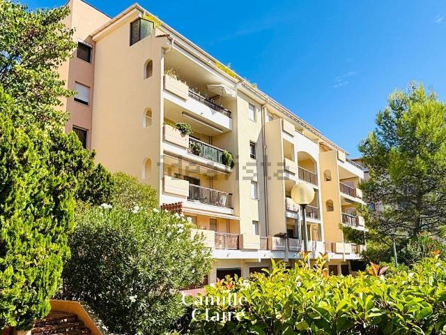 Appartement, Le Tholonet