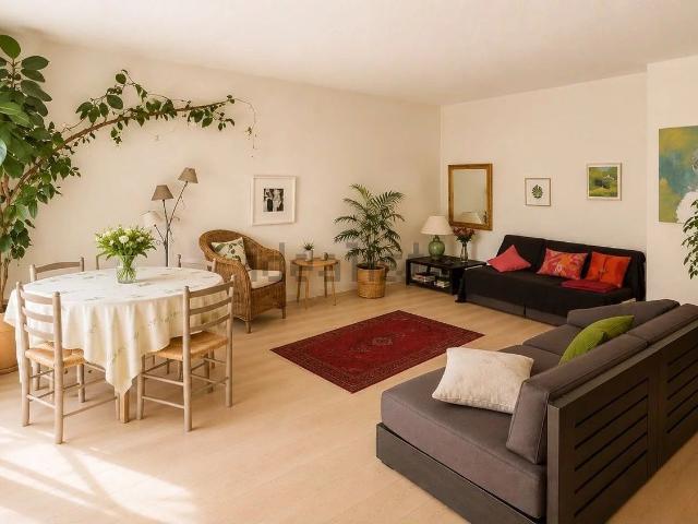 Appartement, Le Tholonet