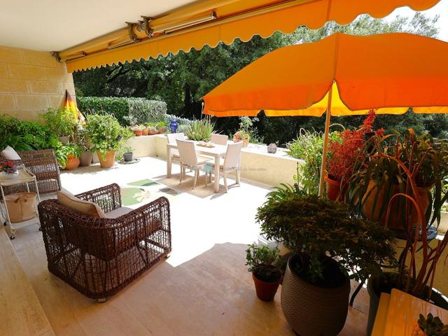 Appartement Le Cannet mairie 2 pièce s 54.44 m² avec piscin. 55m² Le Cannet