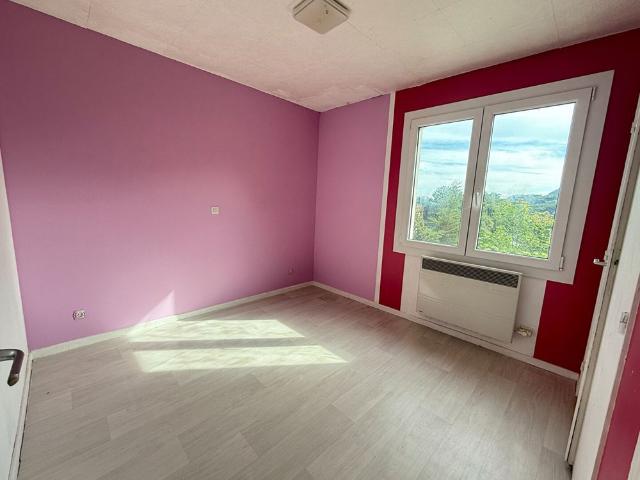 Appartement Le Gua 8 pièce s 122 m²