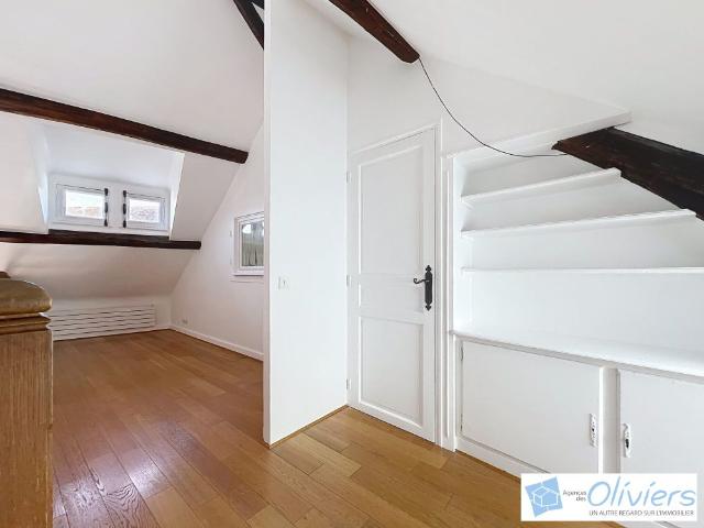 Appartement Le Mesnil Saint Denis 2 pièce s 63.58 m2