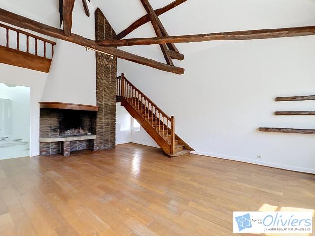 Appartement Le Mesnil Saint Denis 2 pièce s 63.58 m2