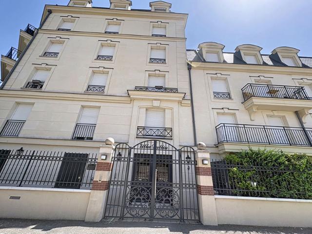 Appartement Le Perreux Sur Marne 1 pièce s 30.26 m2