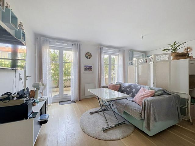 Appartement Le Perreux Sur Marne 1 pièce s 30.26 m2