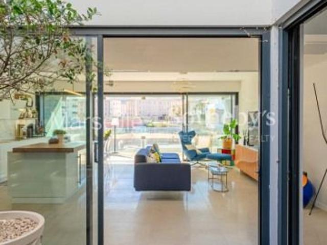 Appartement • Le Pharo