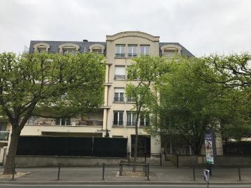 Appartement LE RAINCY 1 pièce s 30,77 m2 jardin privatif