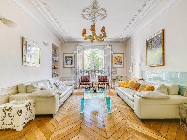 Appartement, Léon Blum Folie Regnault, Paris