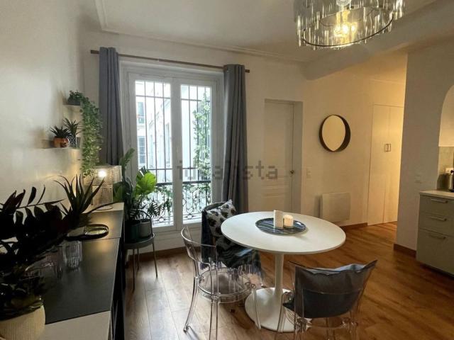 Appartement, Léon Blum Folie Regnault, Paris